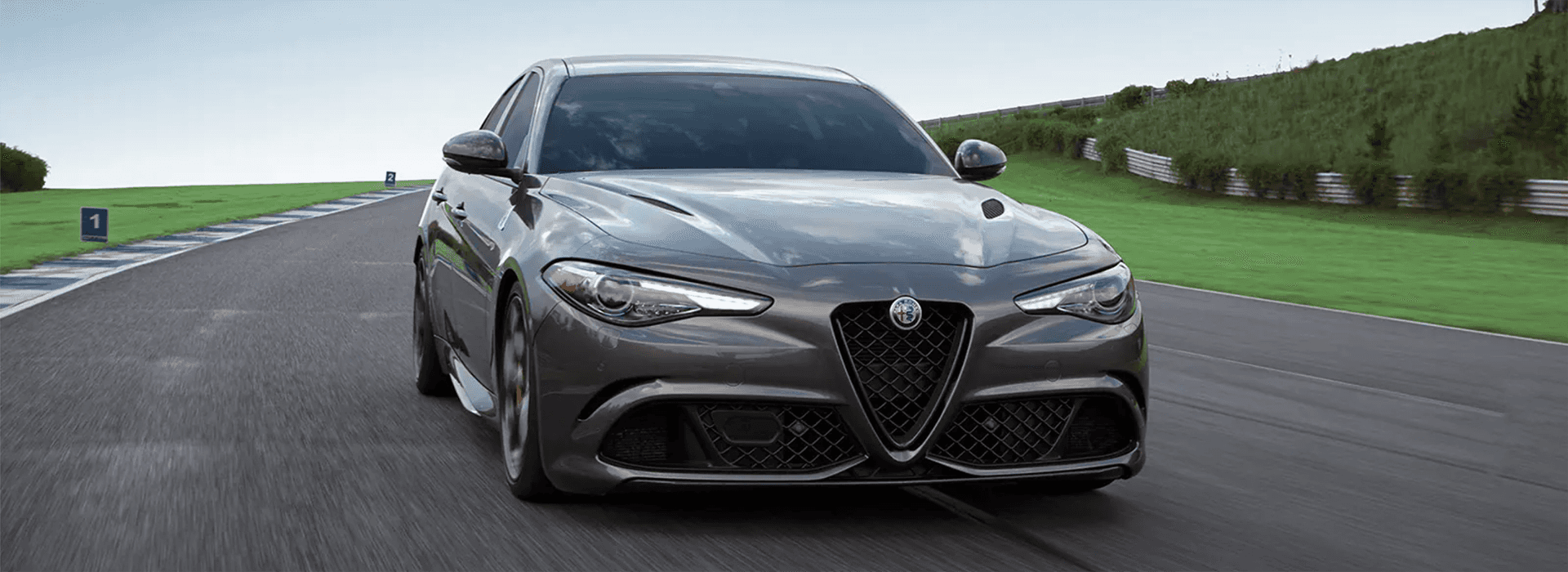 2021 Giulia Quadrifoglio Hero