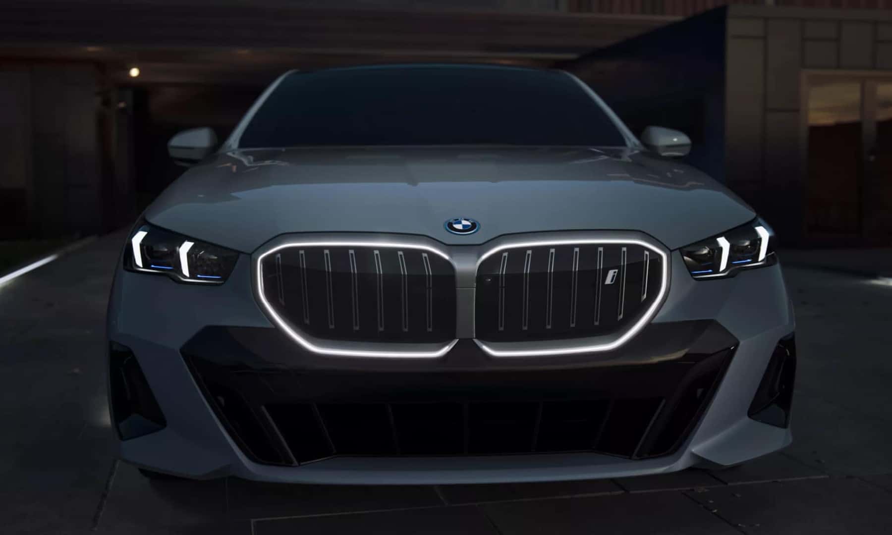 BMW i5 Exterior