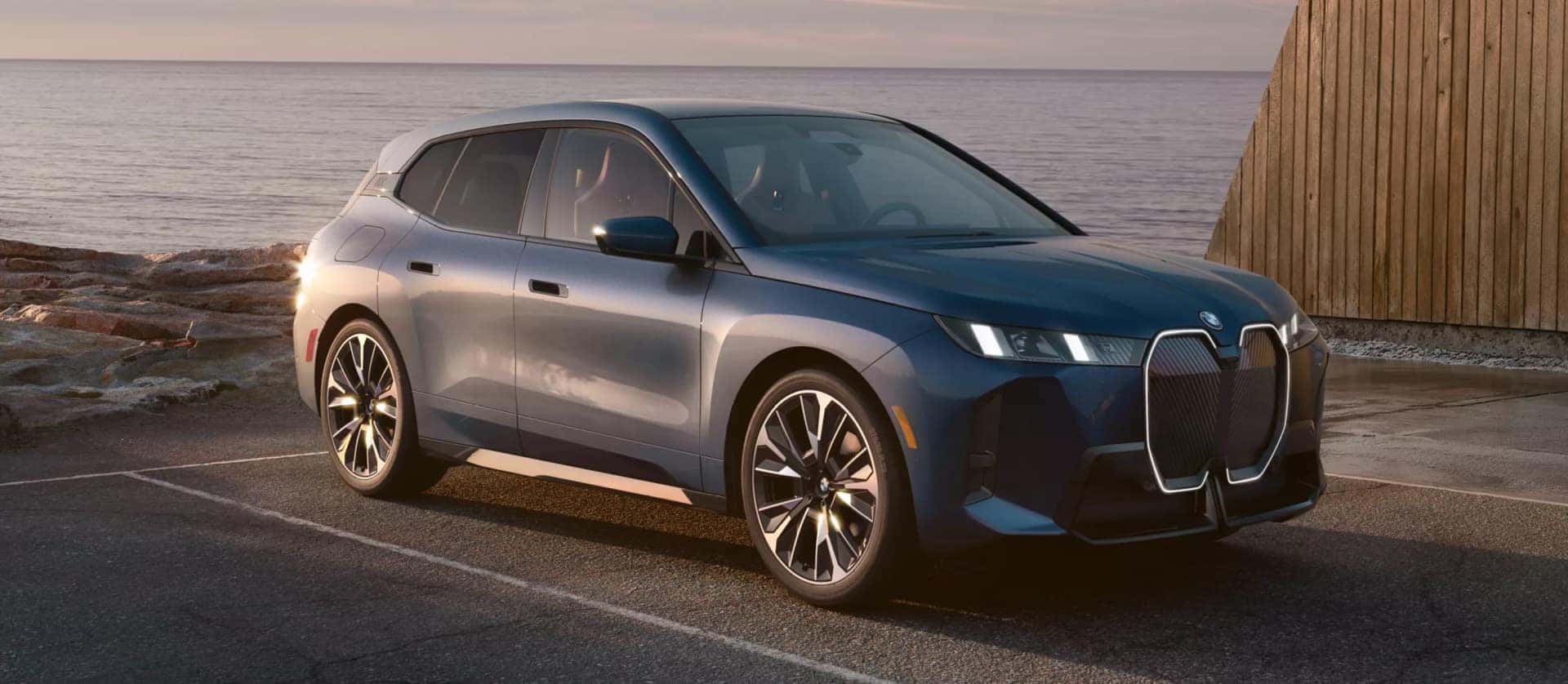 BMW iX Exterior