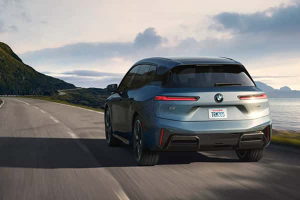 BMW iX