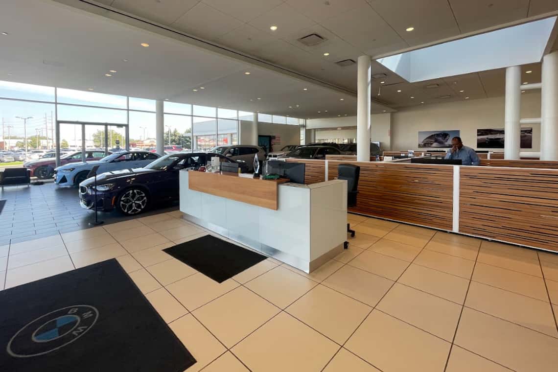 BMW of Schererville Dealership
