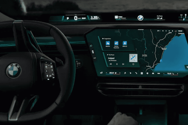 2027 BMW X5 Panoramic iDrive cockpit