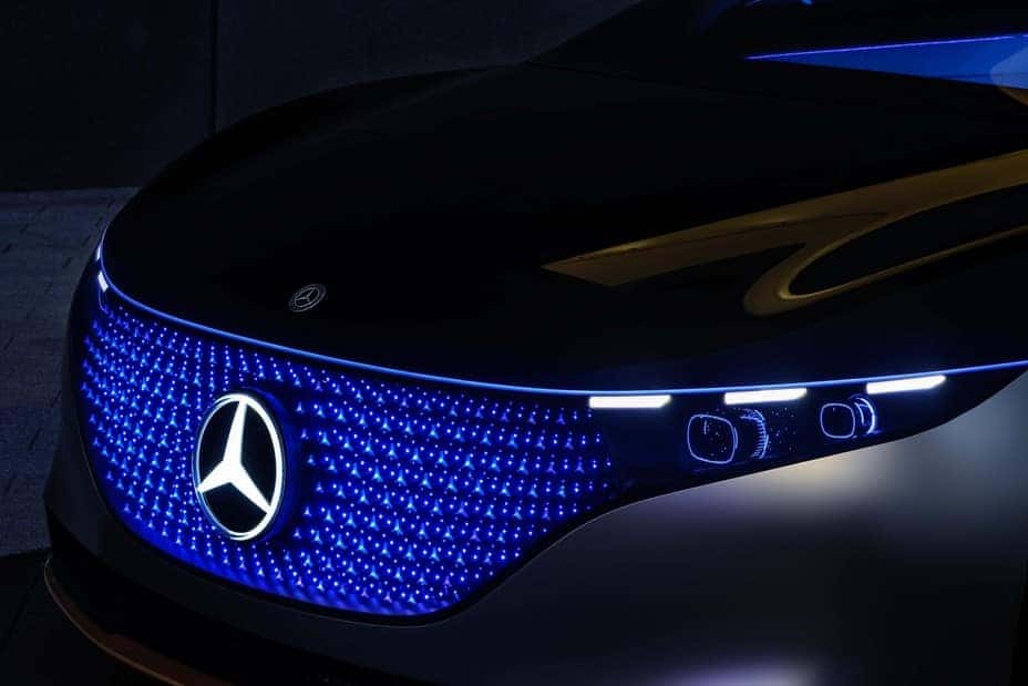 Mercedes-Benz Emblem