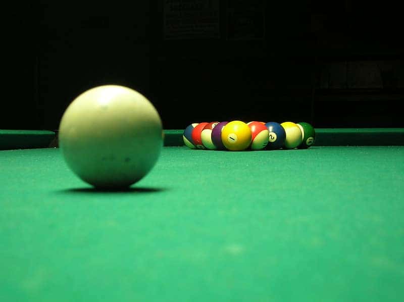 Watch & Win  Snookers - Craft Beer, Billiards and American Sports