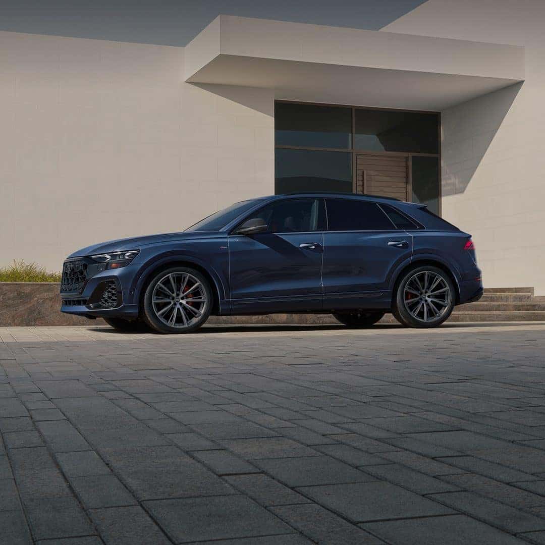 2027 Audi Q8 Premium