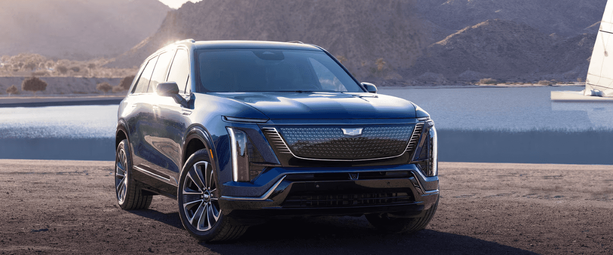 2026 Cadillac Vistiq vs 2025 Volvo EX90