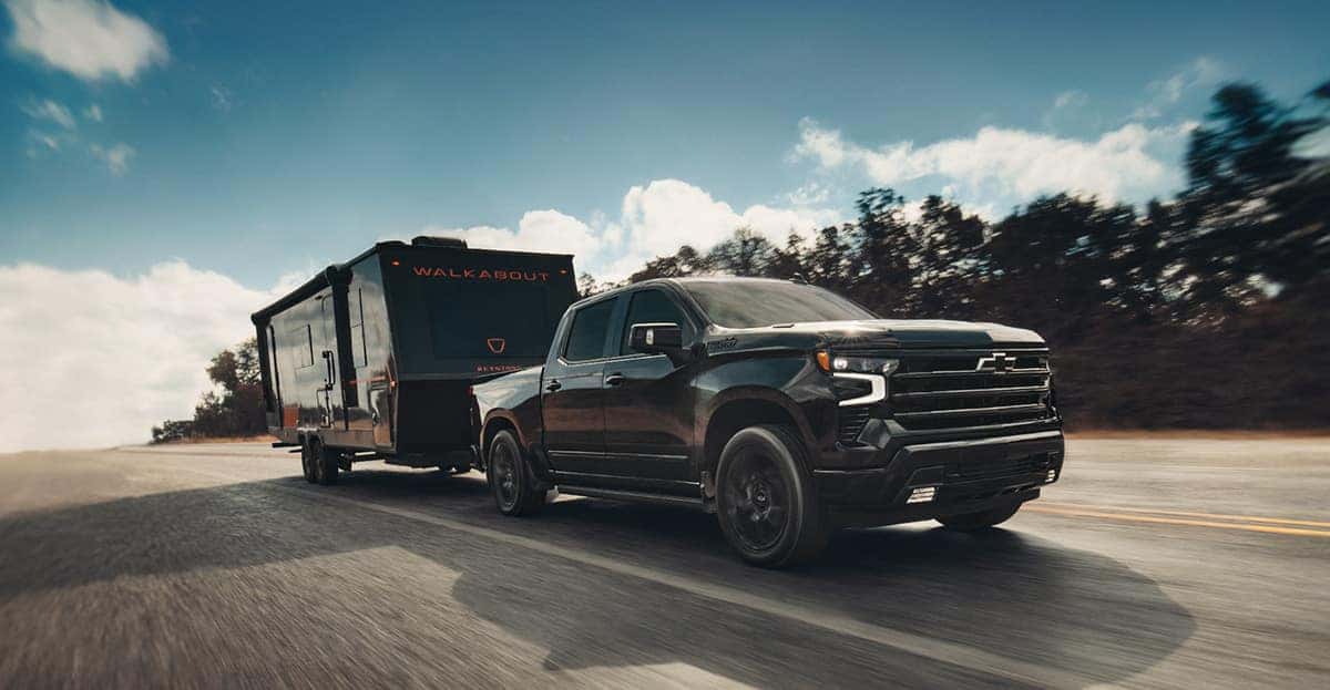 2026 Chevrolet Silverado 1500 towing trailer