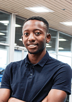 Zibusiso Moyo