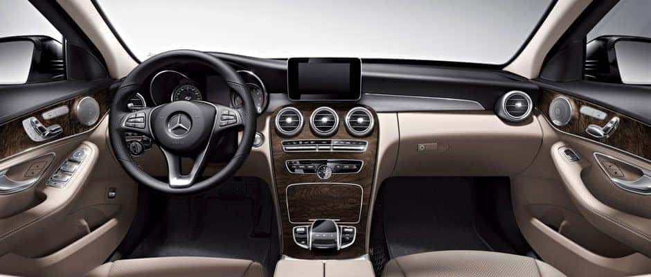 Worth Mercedes-Benz C 300 4MATIC