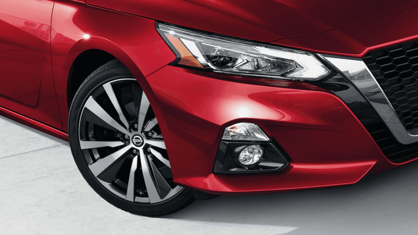 AllWheelDrive vs. FrontWheelDrive Which Is Best For You? Midway Nissan