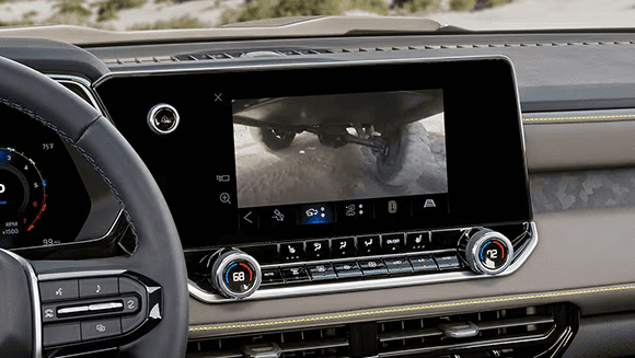 n 11.3-inch touch screen lets you control your navigation
