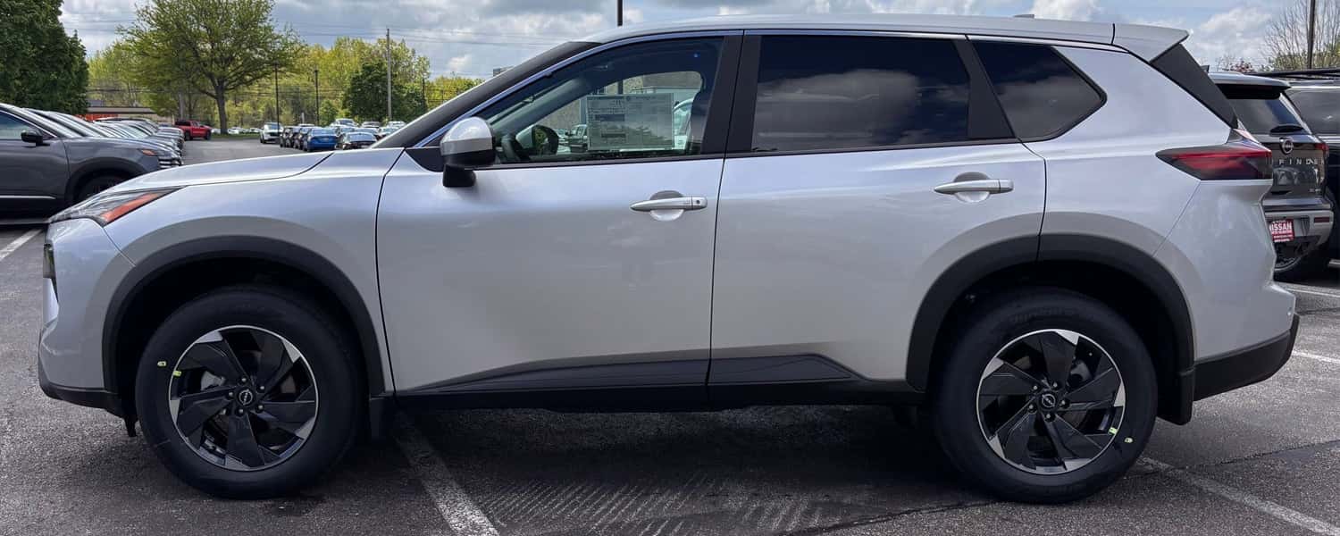 New 2025 Nissan Rogue SV AWD Exterior Image North Olmsted Ohio Near Cleveland Ohio