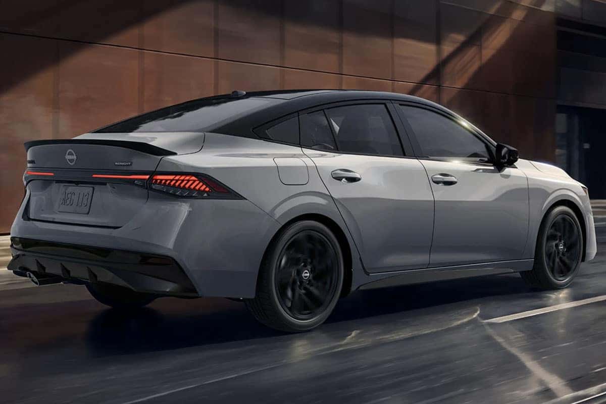 2027 Nissan Sentra SR Midnight Edition with gloss-black wheels and exterior trim near Cleveland, Ohio