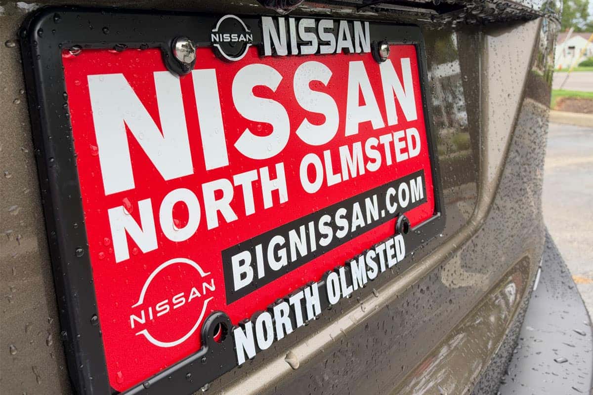 Close up of the back of a 2027 Nissan Kicks in Canyon Bronze Metallic at Nissan of North Olmsted