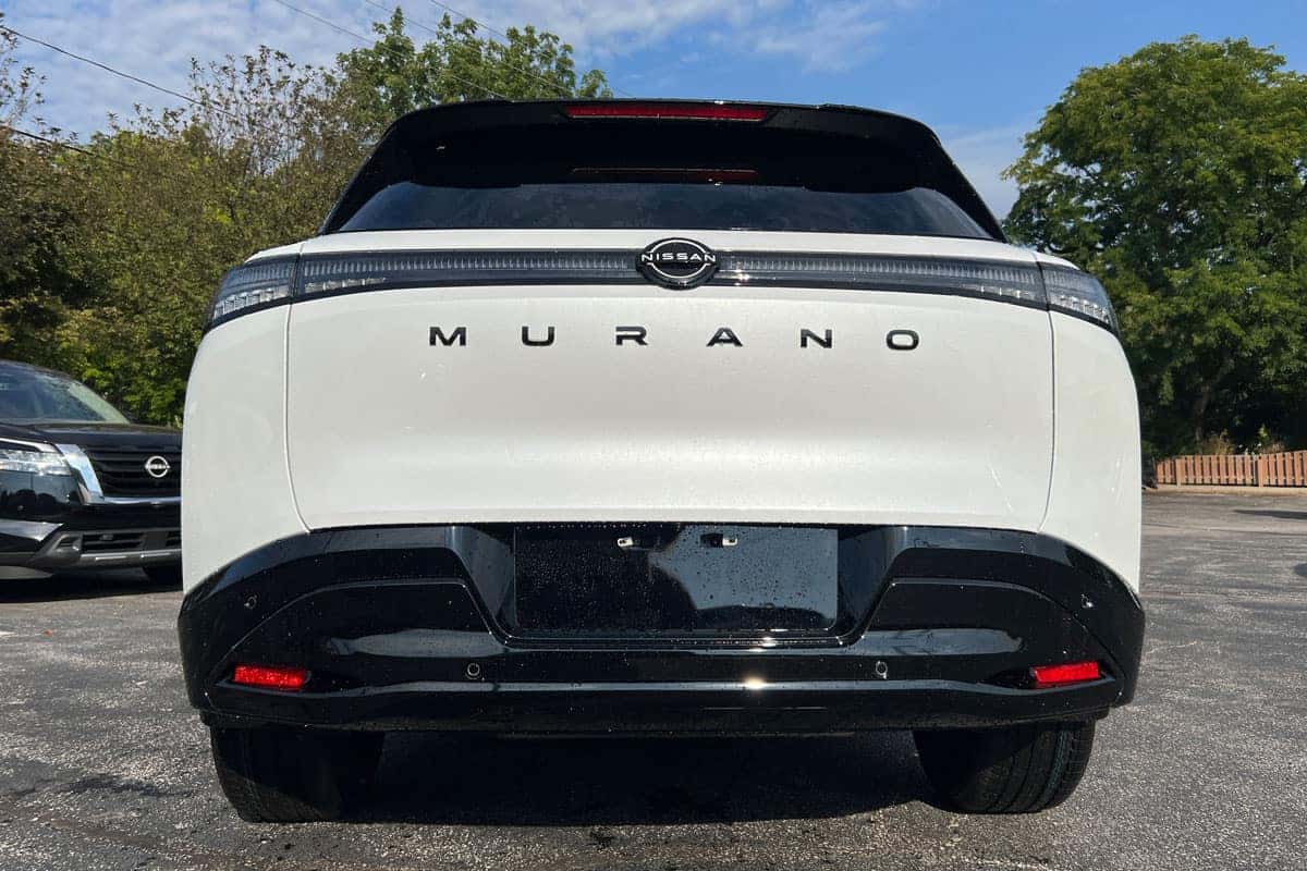 Rear view of the 2027 Nissan Murano Two-Tone Everest White exterior color near Cleveland, Ohio
