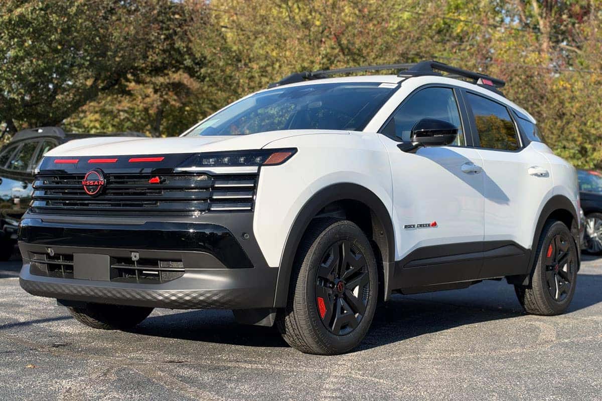 Driver-side profile of the actual 2027 Nissan Kicks Rock Creek Edition at Nissan of North Olmsted near Cleveland, Ohio
