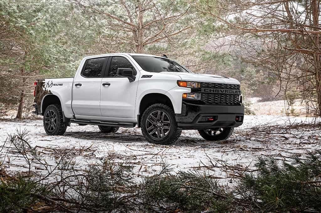 2021 Chevrolet Silverado Trim Levels Towing Capacity Accessories