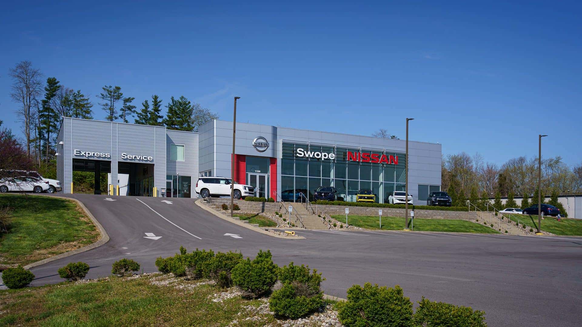 Swope Nissan dealership exterior in Elizabethtown, Kentucky
