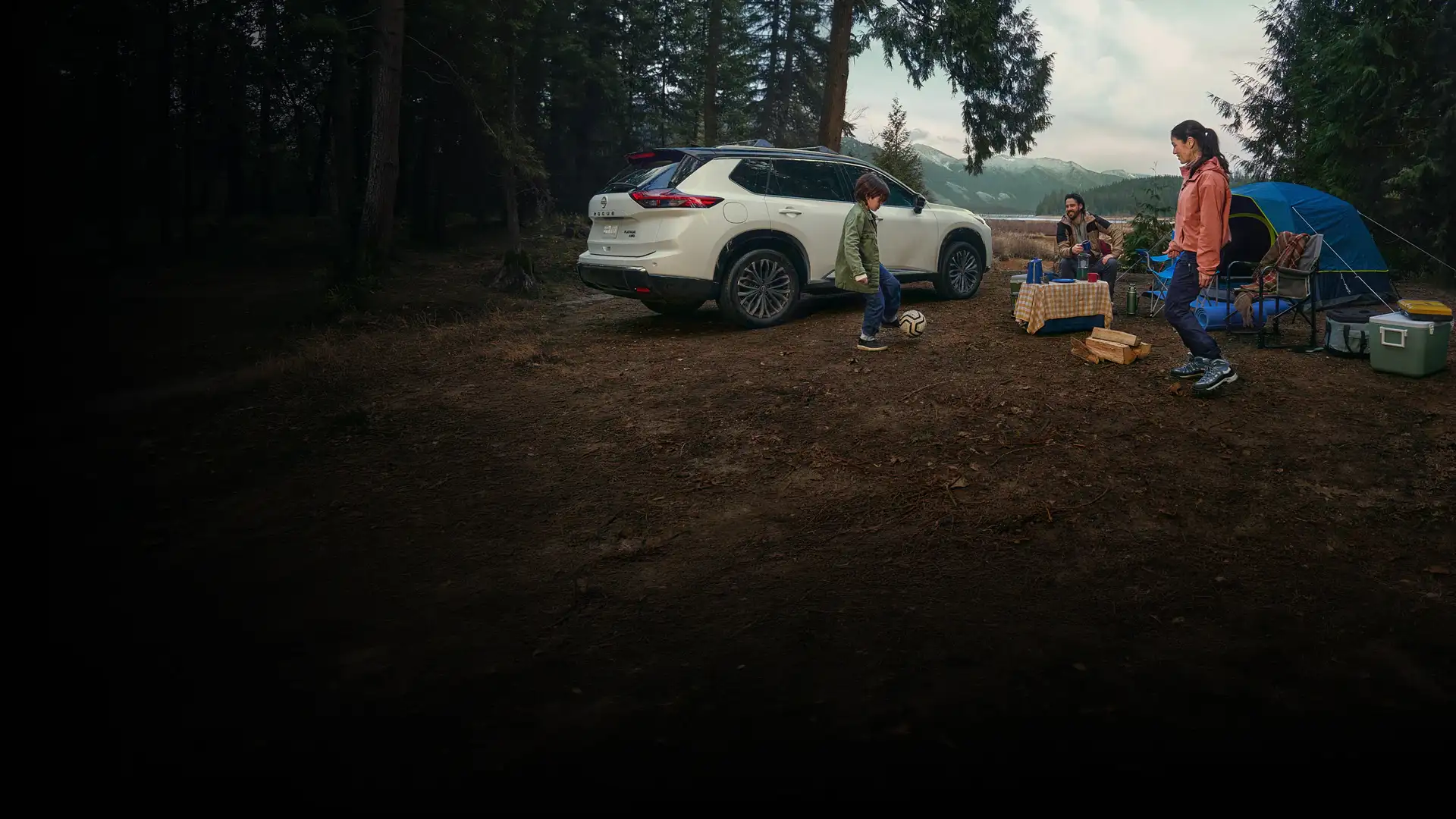Wireless smartphone connectivity inside Nissan Rogue