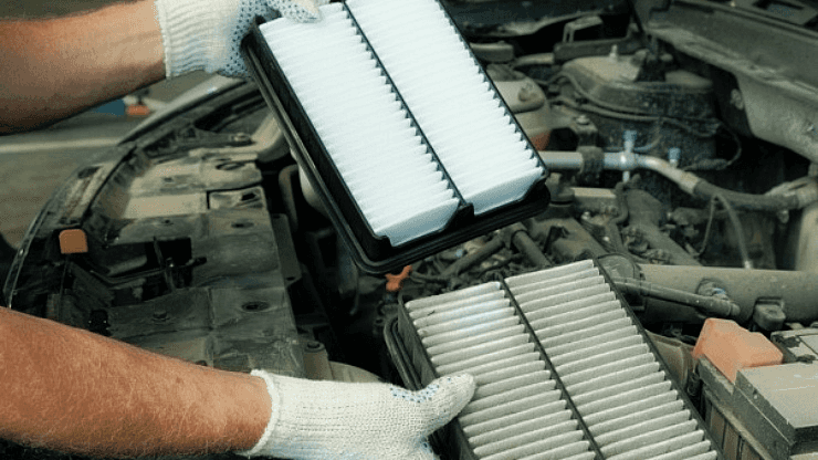 A comparison between a new and old engine air filter