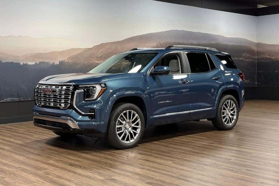 thumbnail image 2 of 2025 GMC Terrain & Terrain Denali Owner's Manual – Bishko User Guide Book 2 of 2